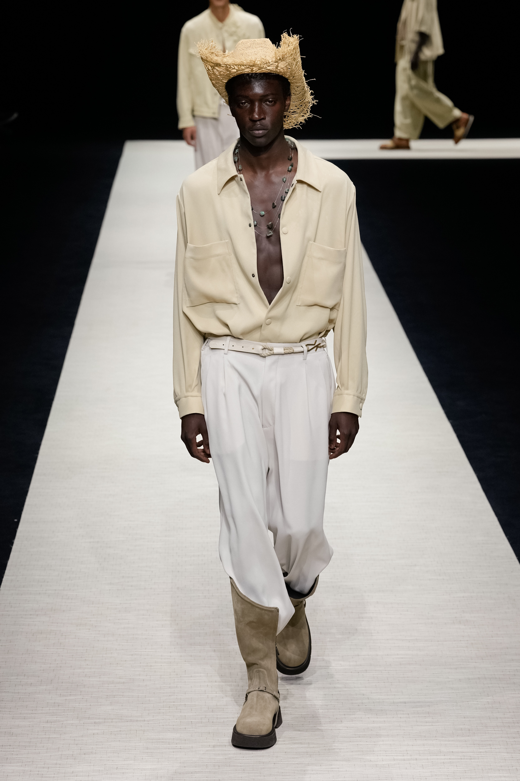 Look 64