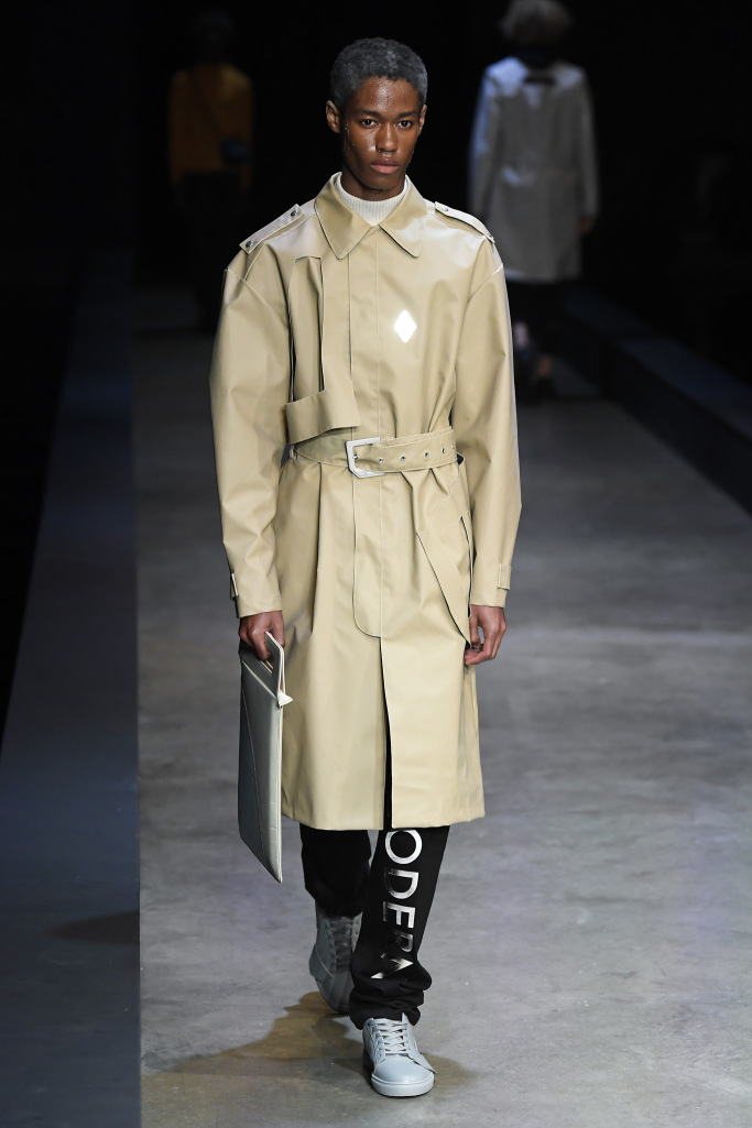 Look 14