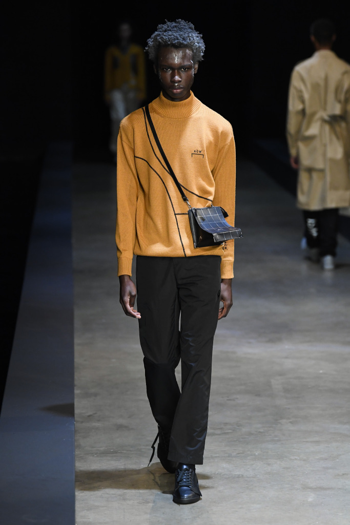 Look 15