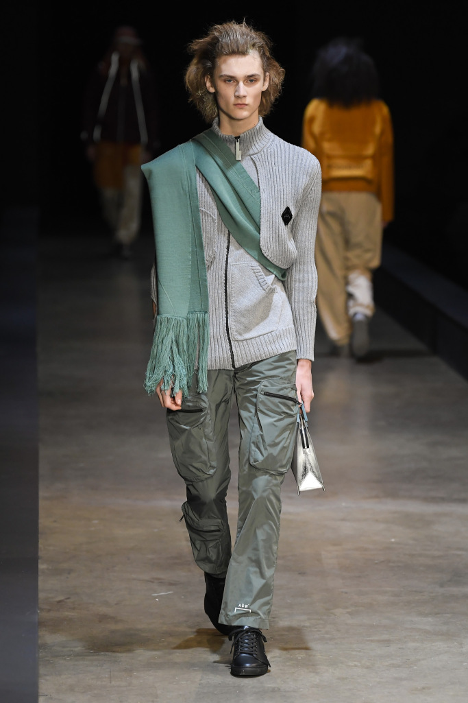Look 17
