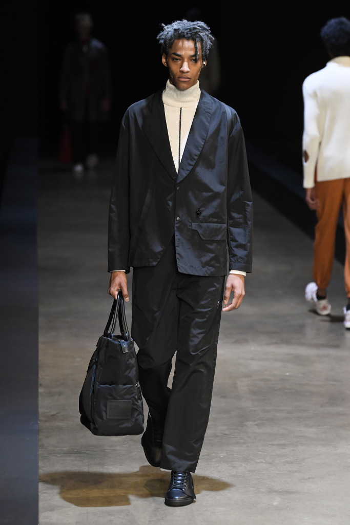 Look 24