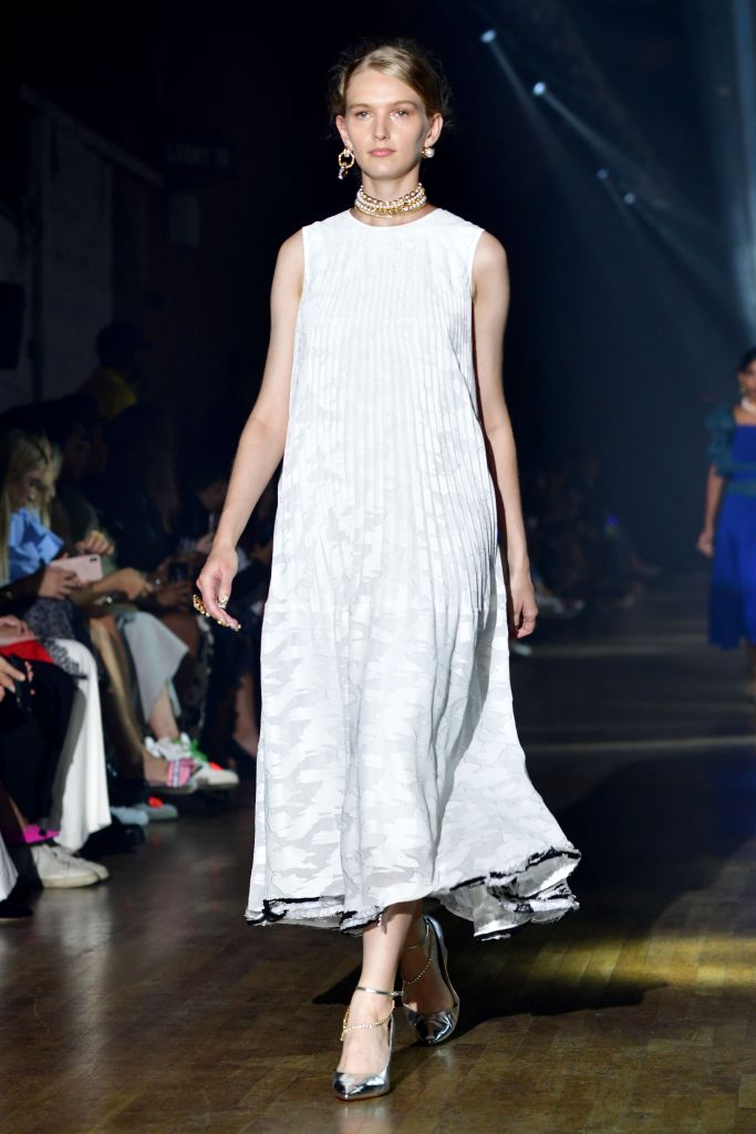Look 25