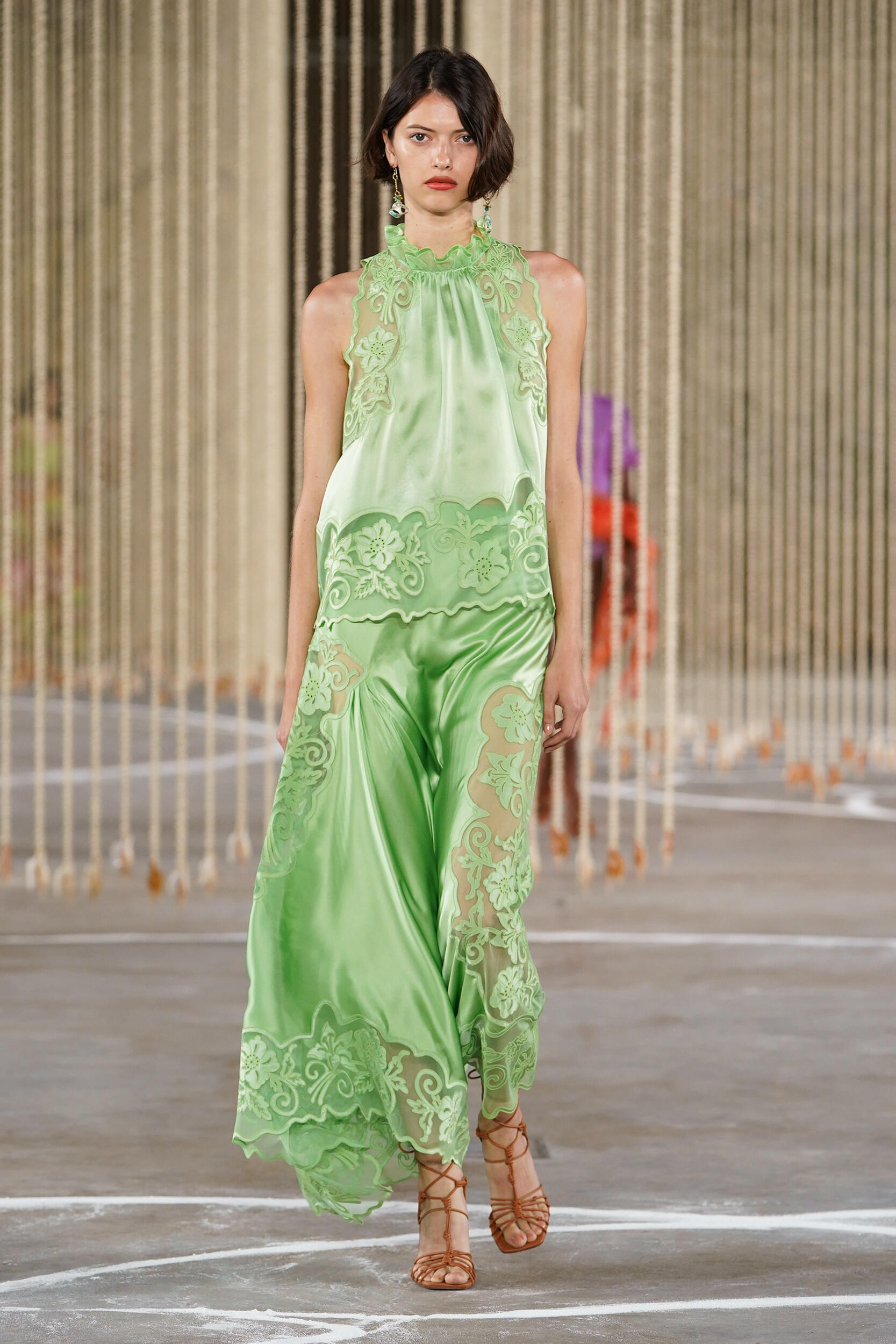 Look 9