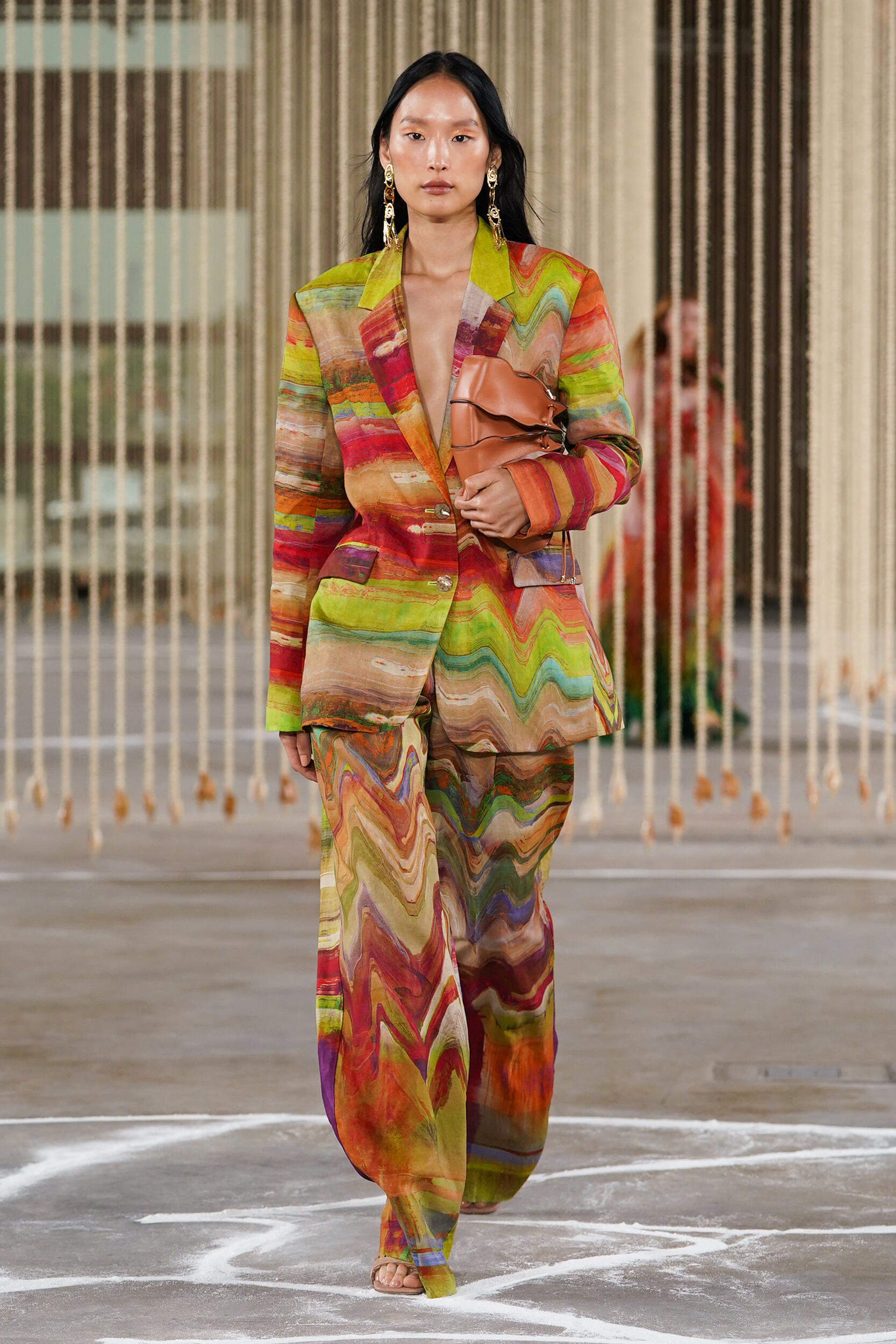 Look 17