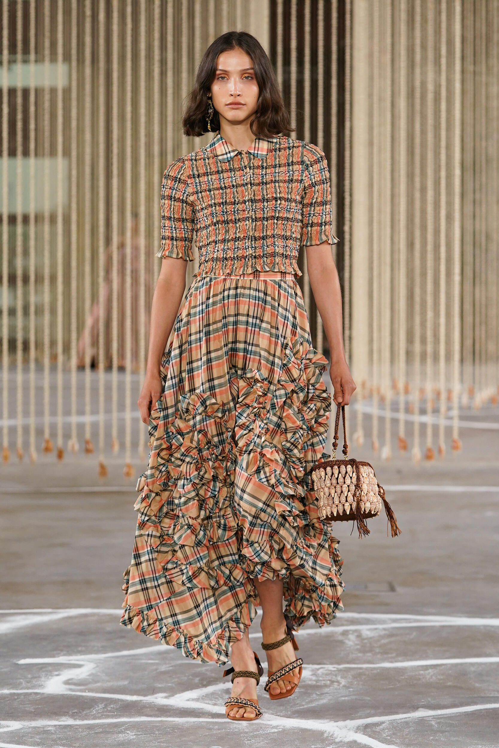 Look 24