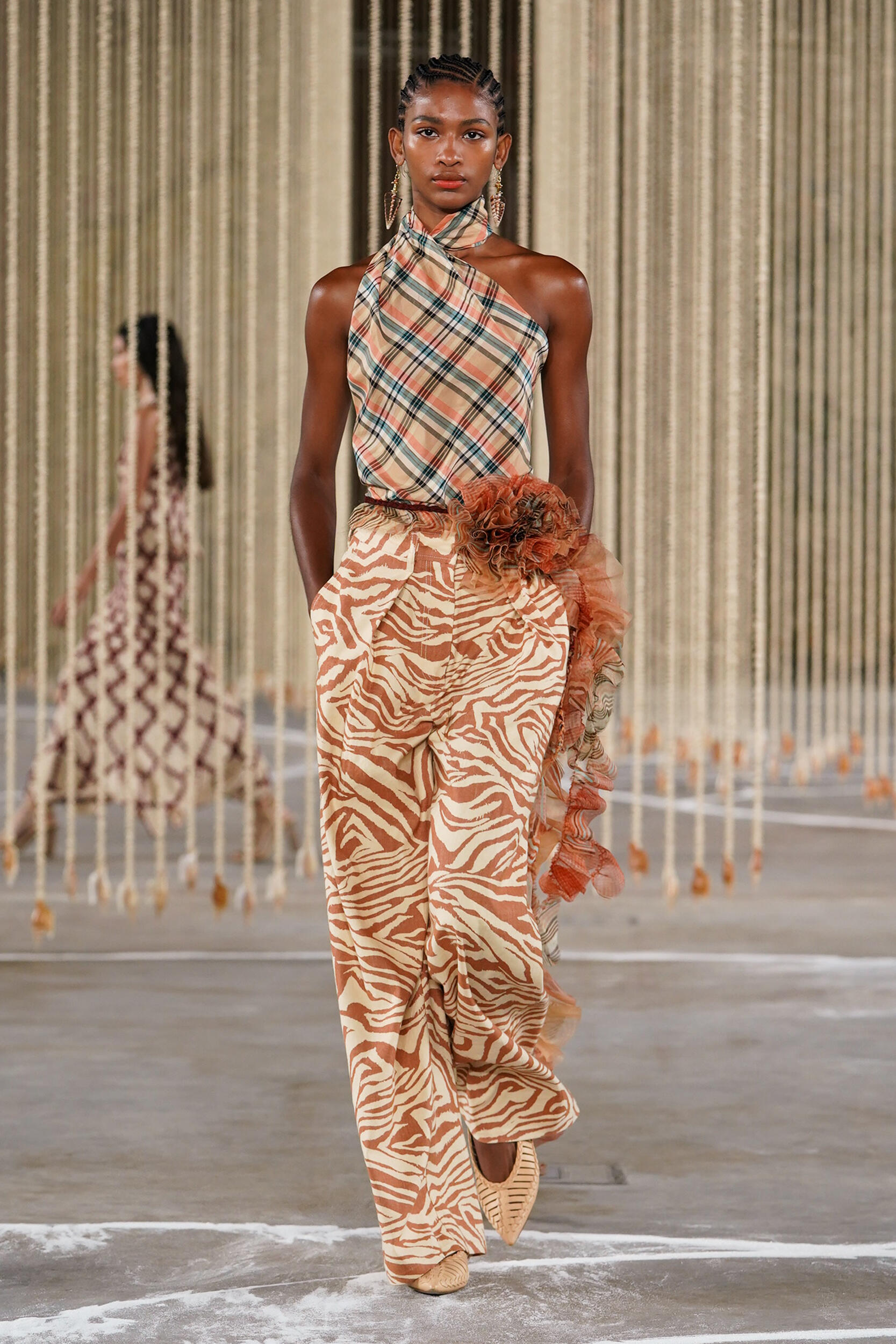 Look 29