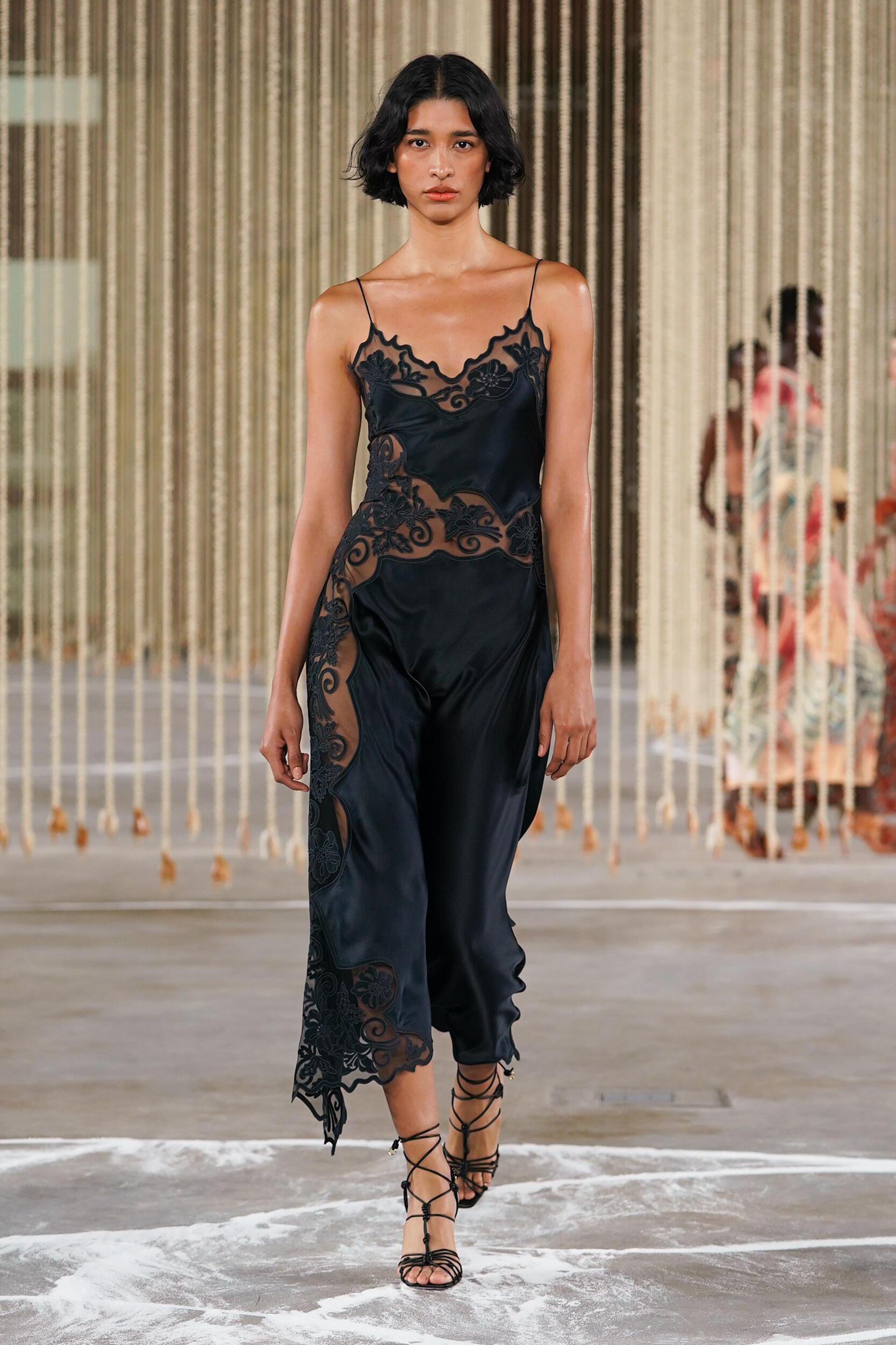 Look 30