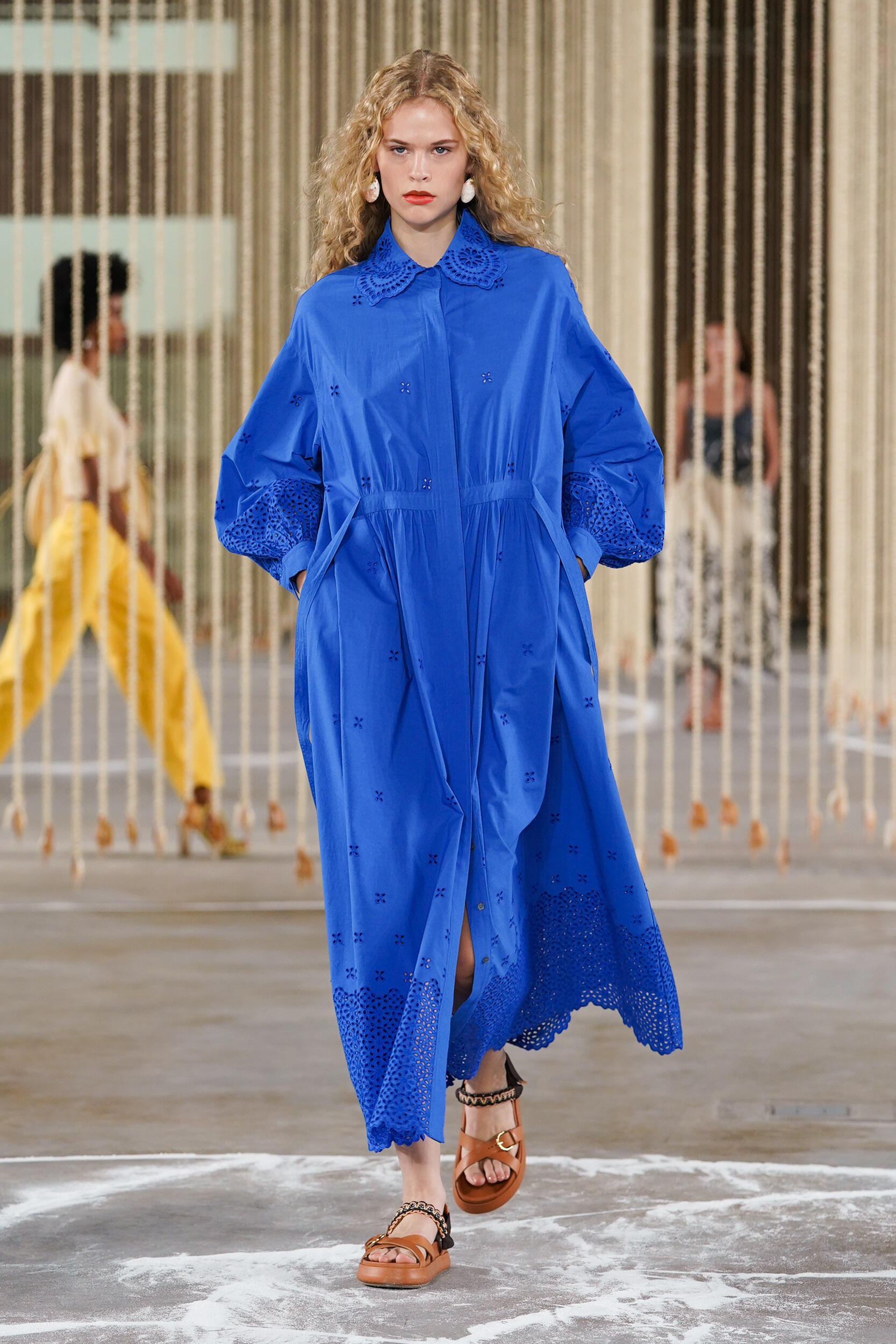 Look 46