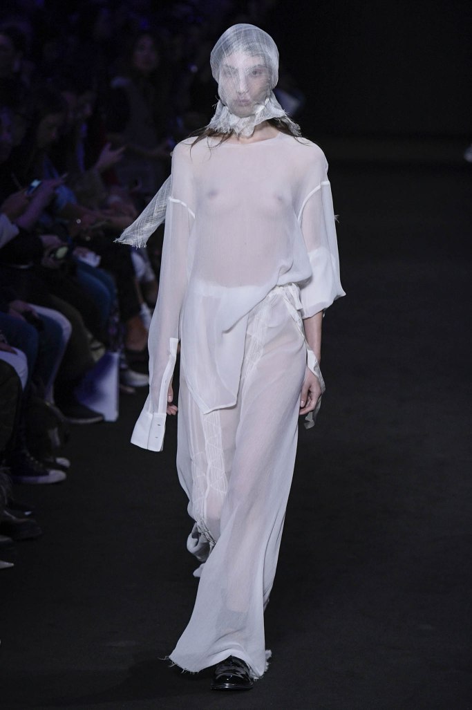 Look 7