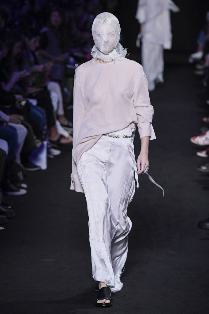 Look 9