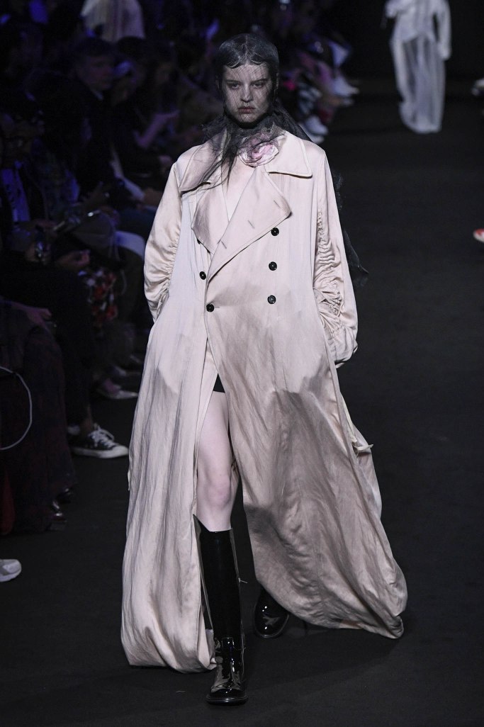 Look 11