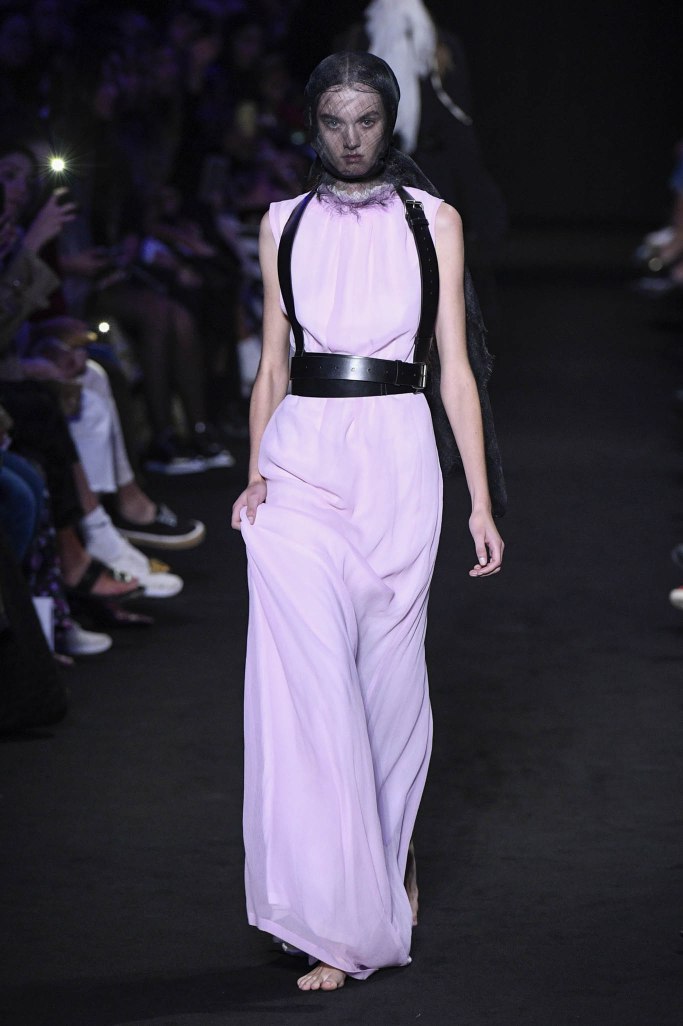 Look 28