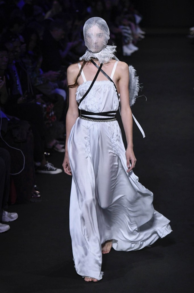 Look 30