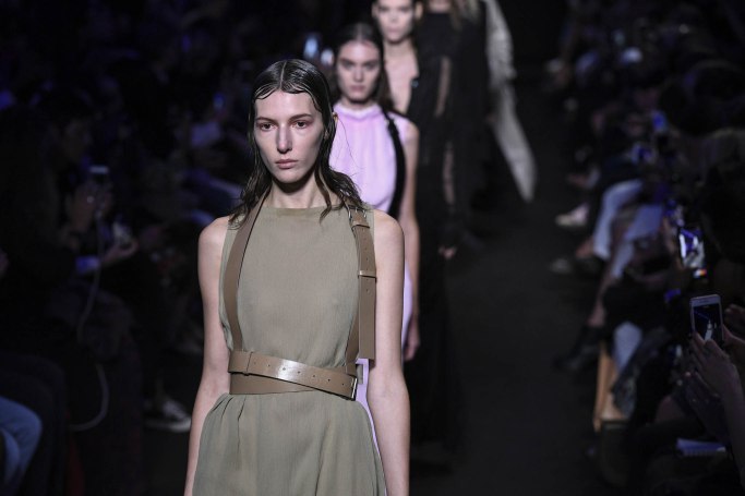 Look 33