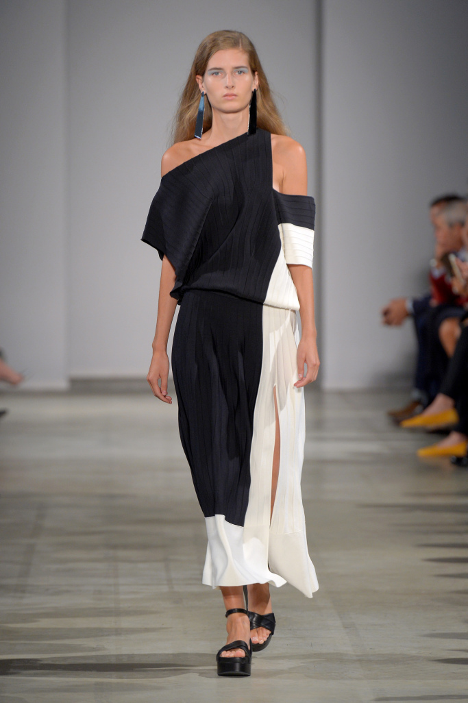 Look 24