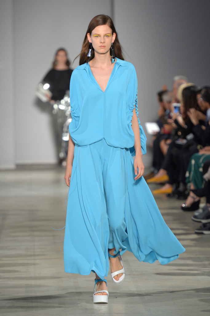 Look 37