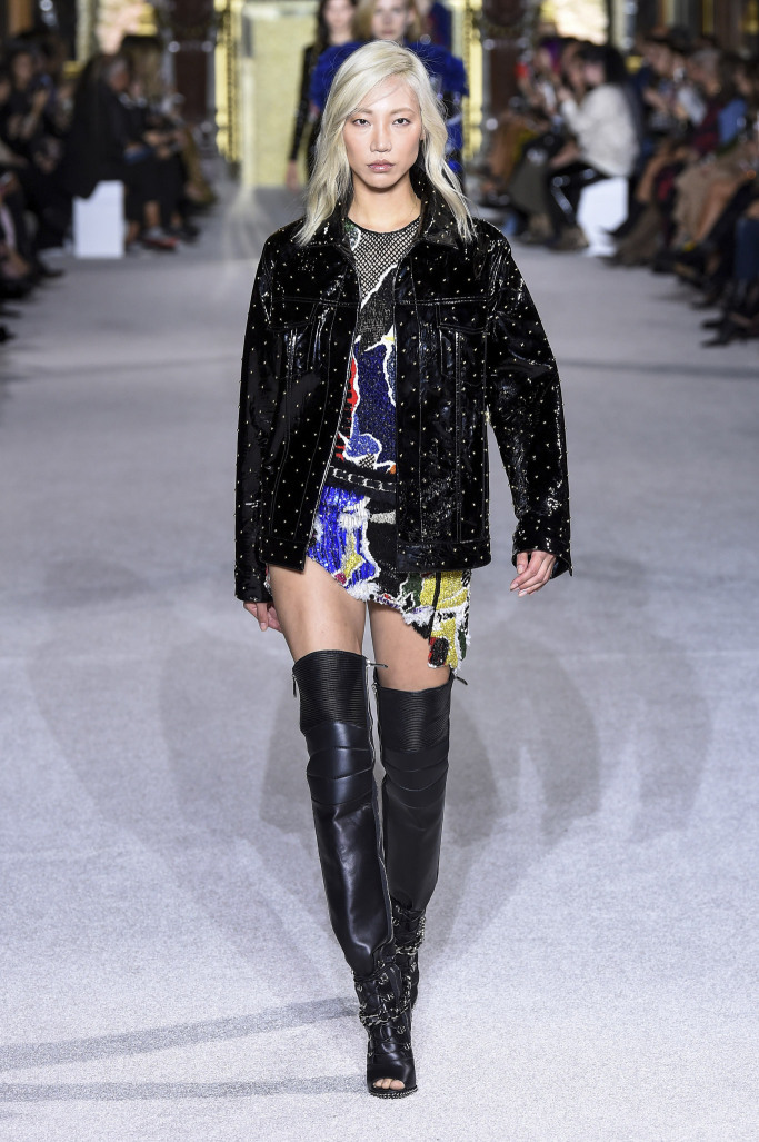 Look 19