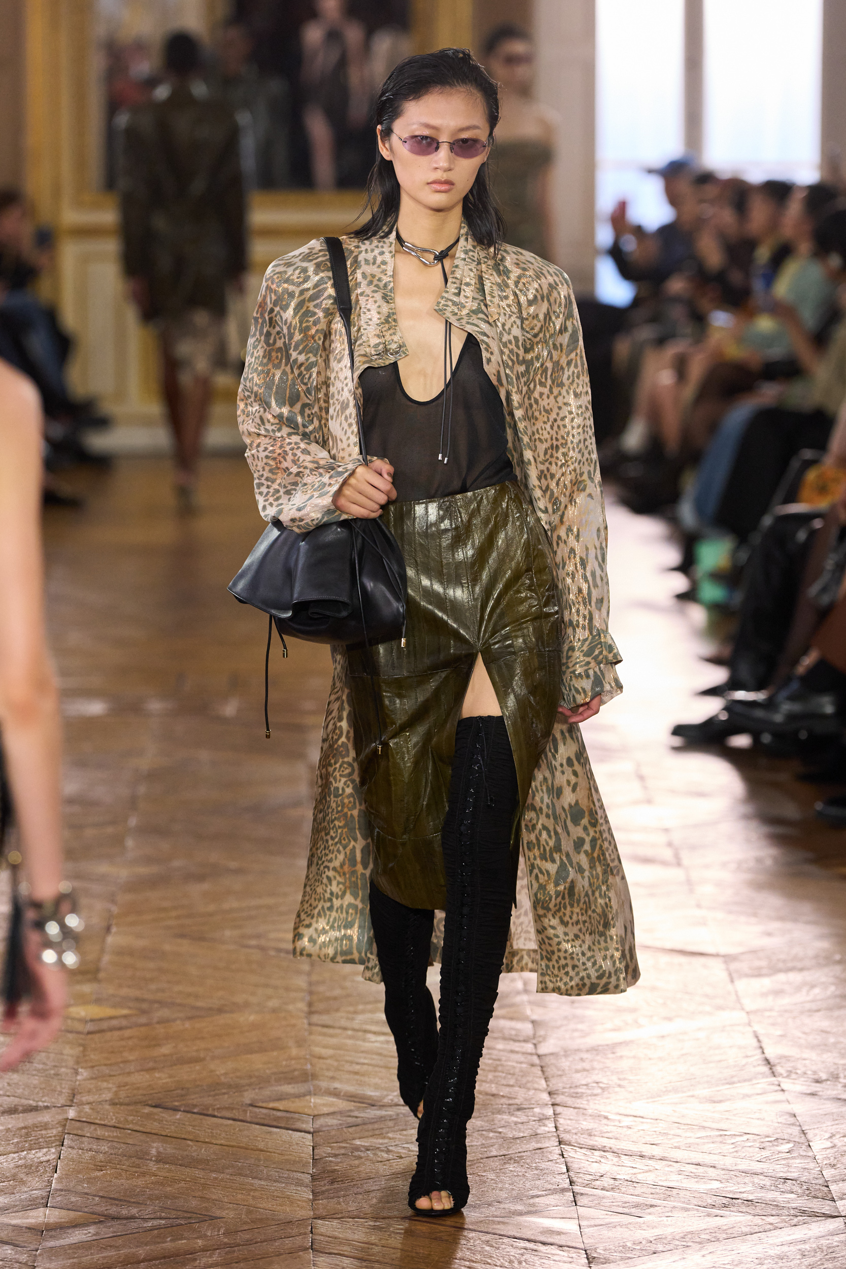 Look 7