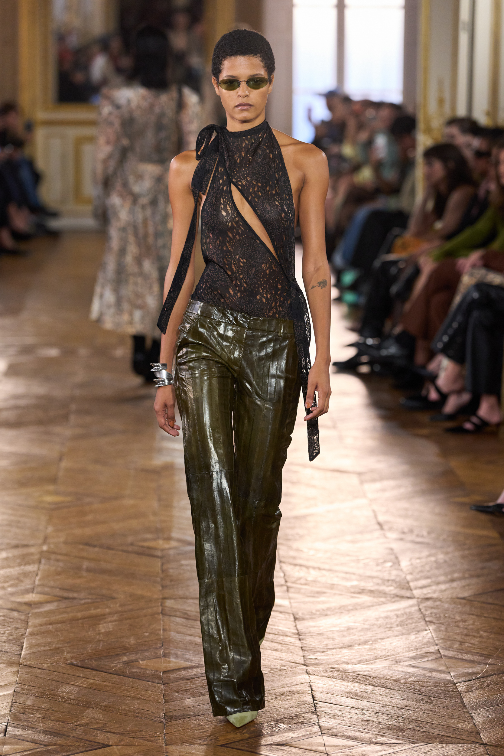 Look 8