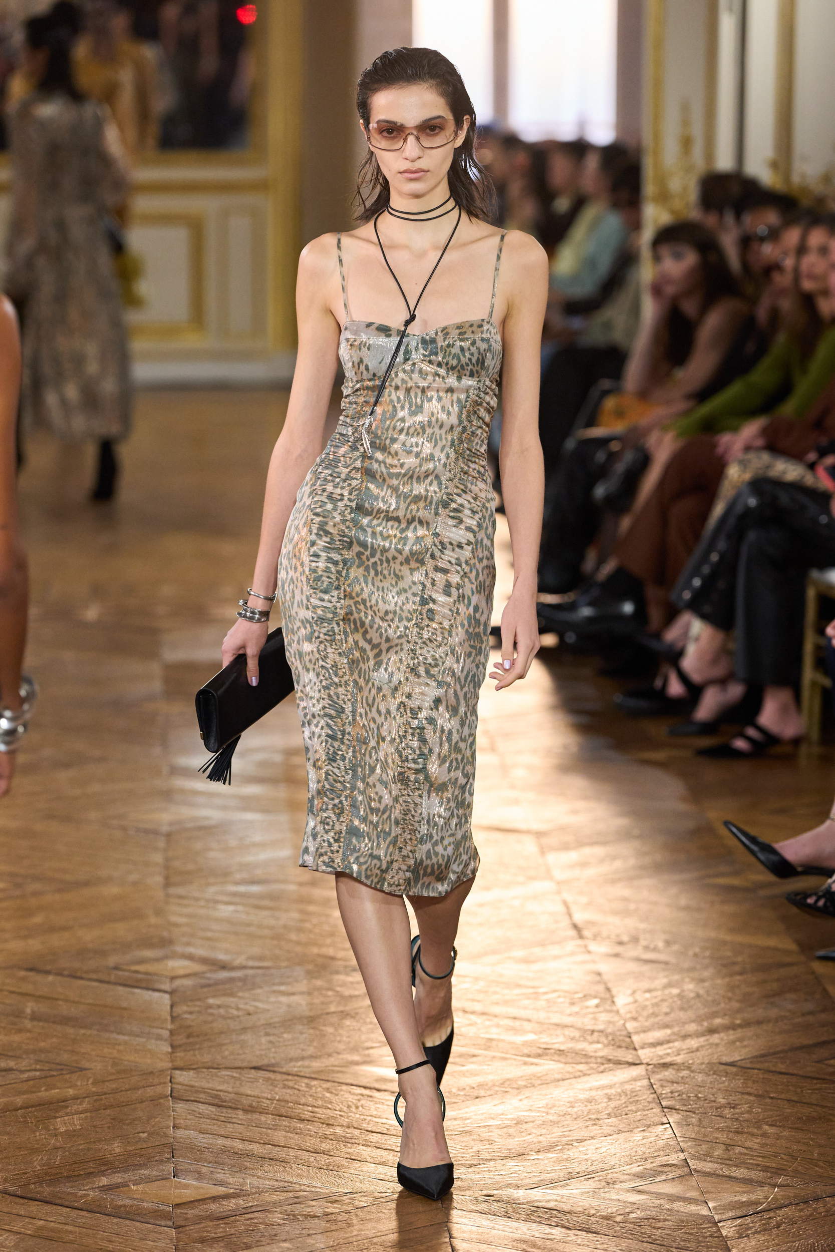 Look 9