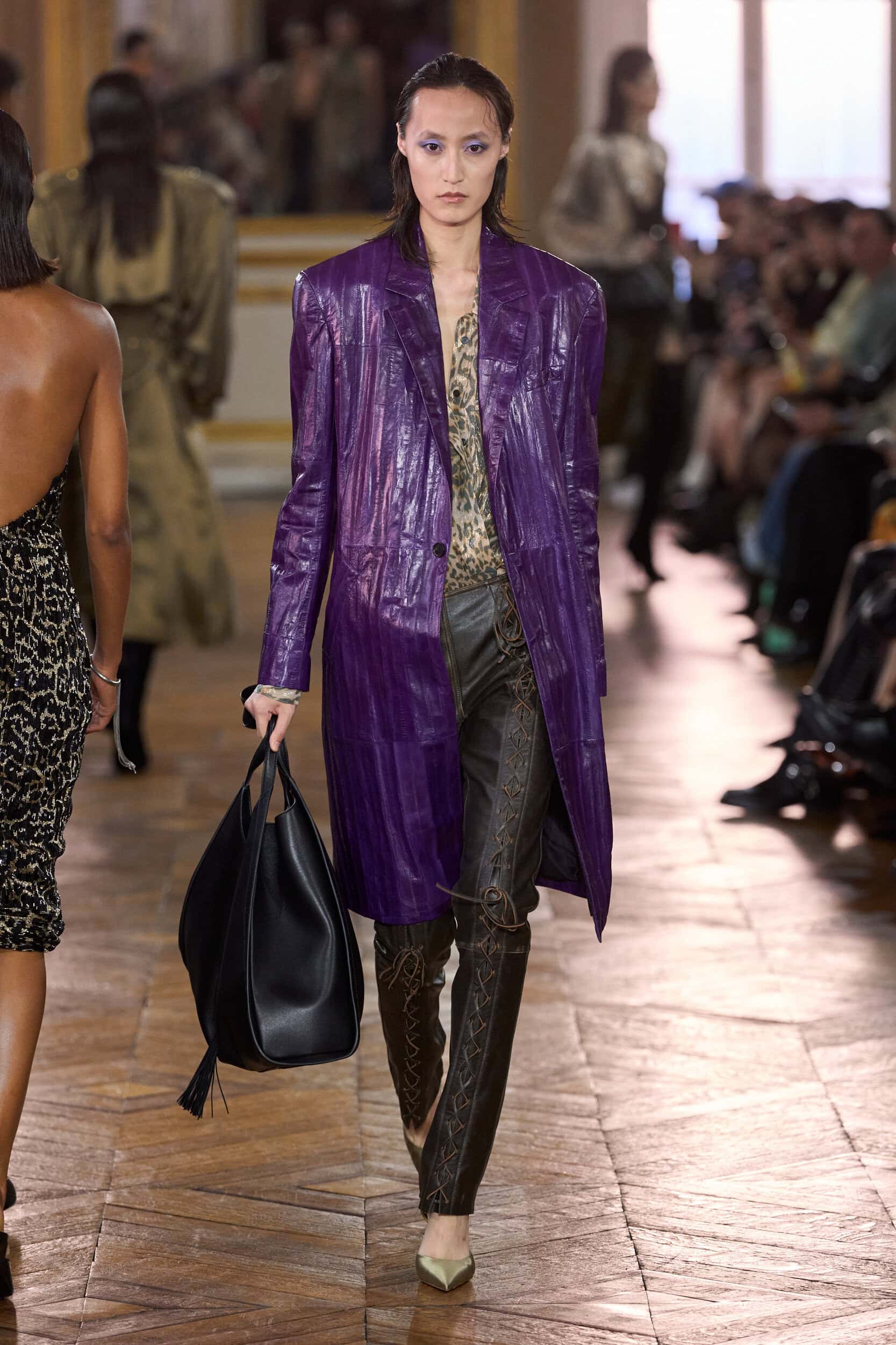 Look 12
