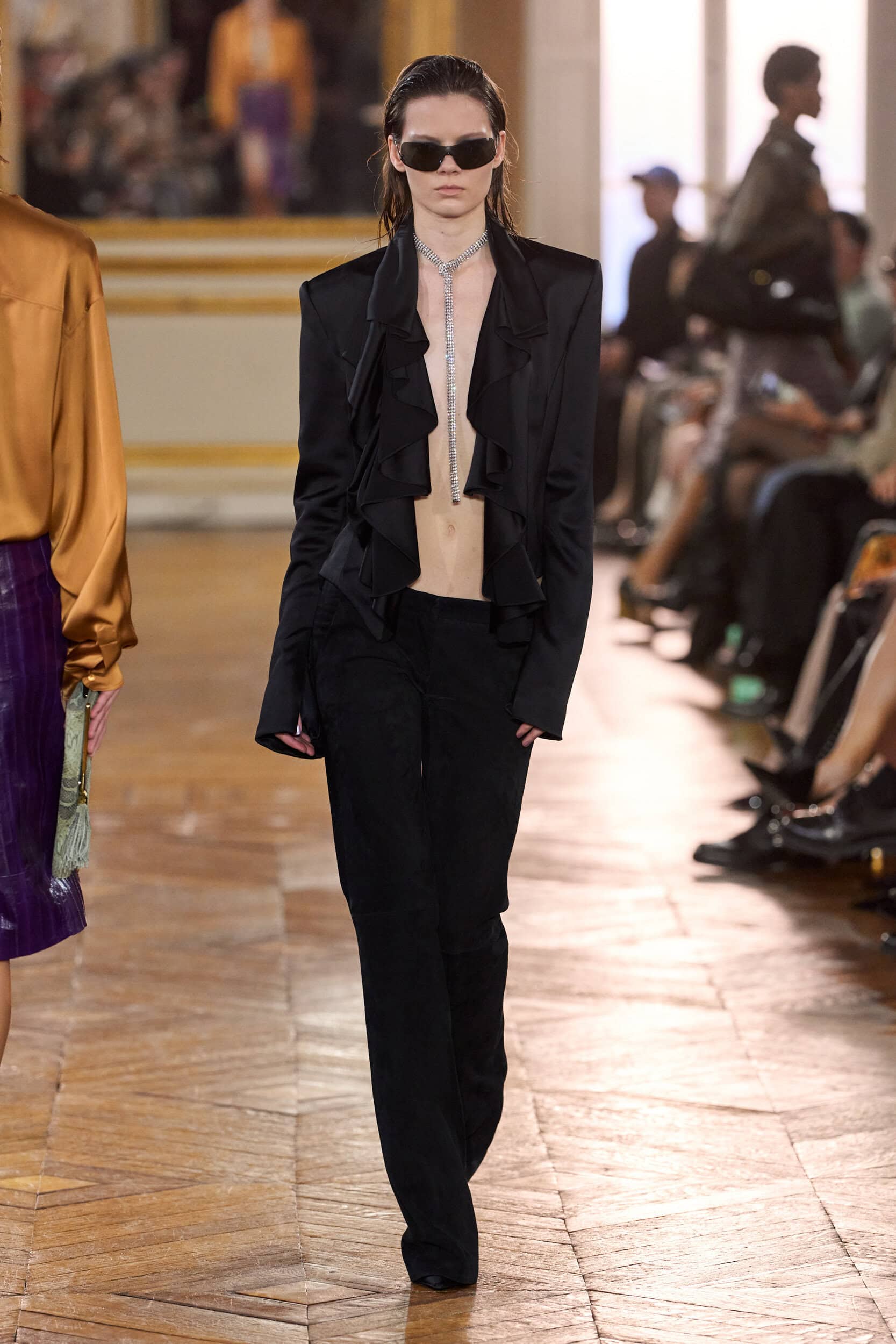 Look 34