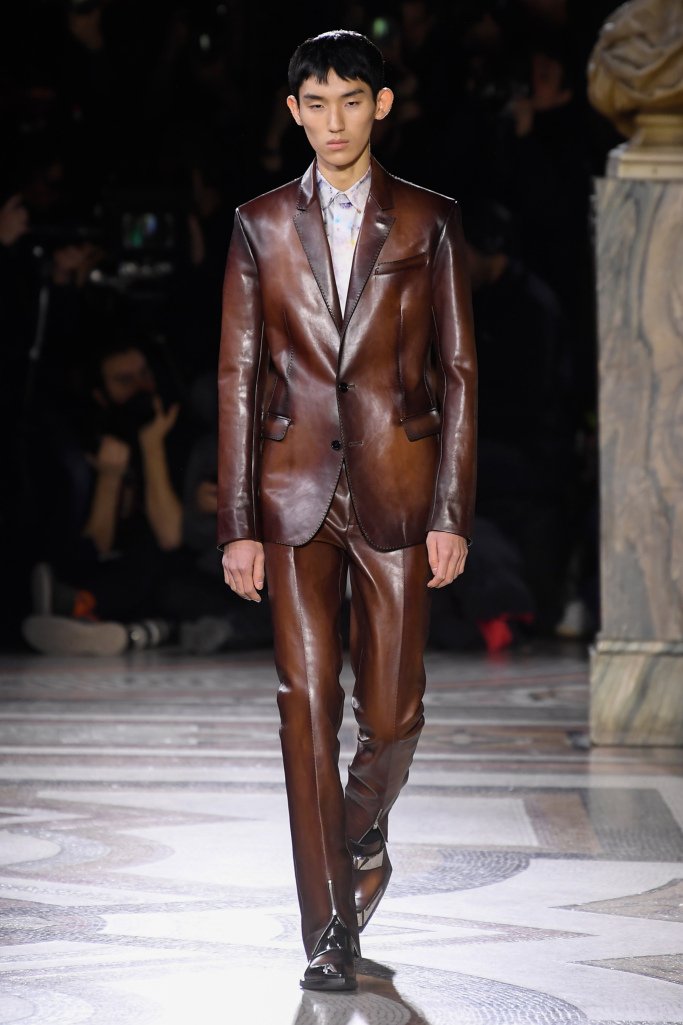 Look 5