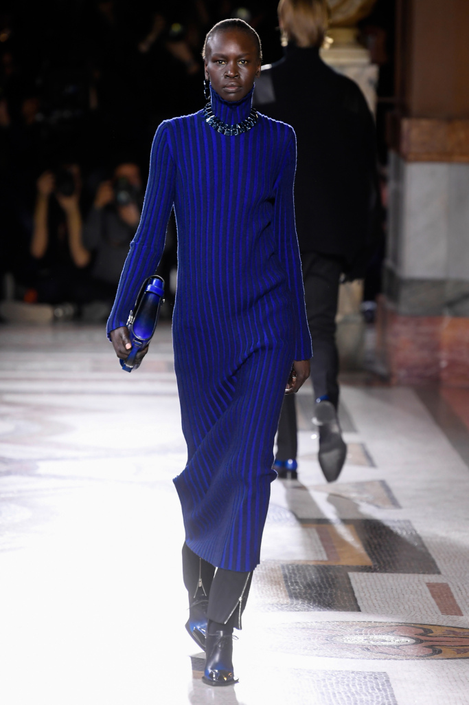 Look 13