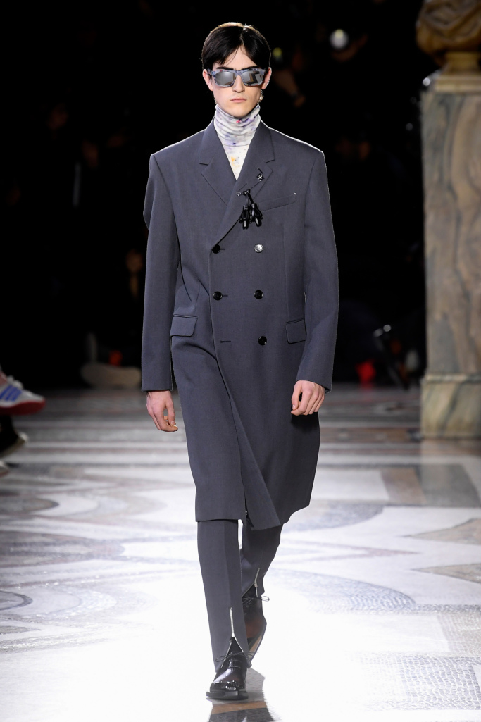Look 37