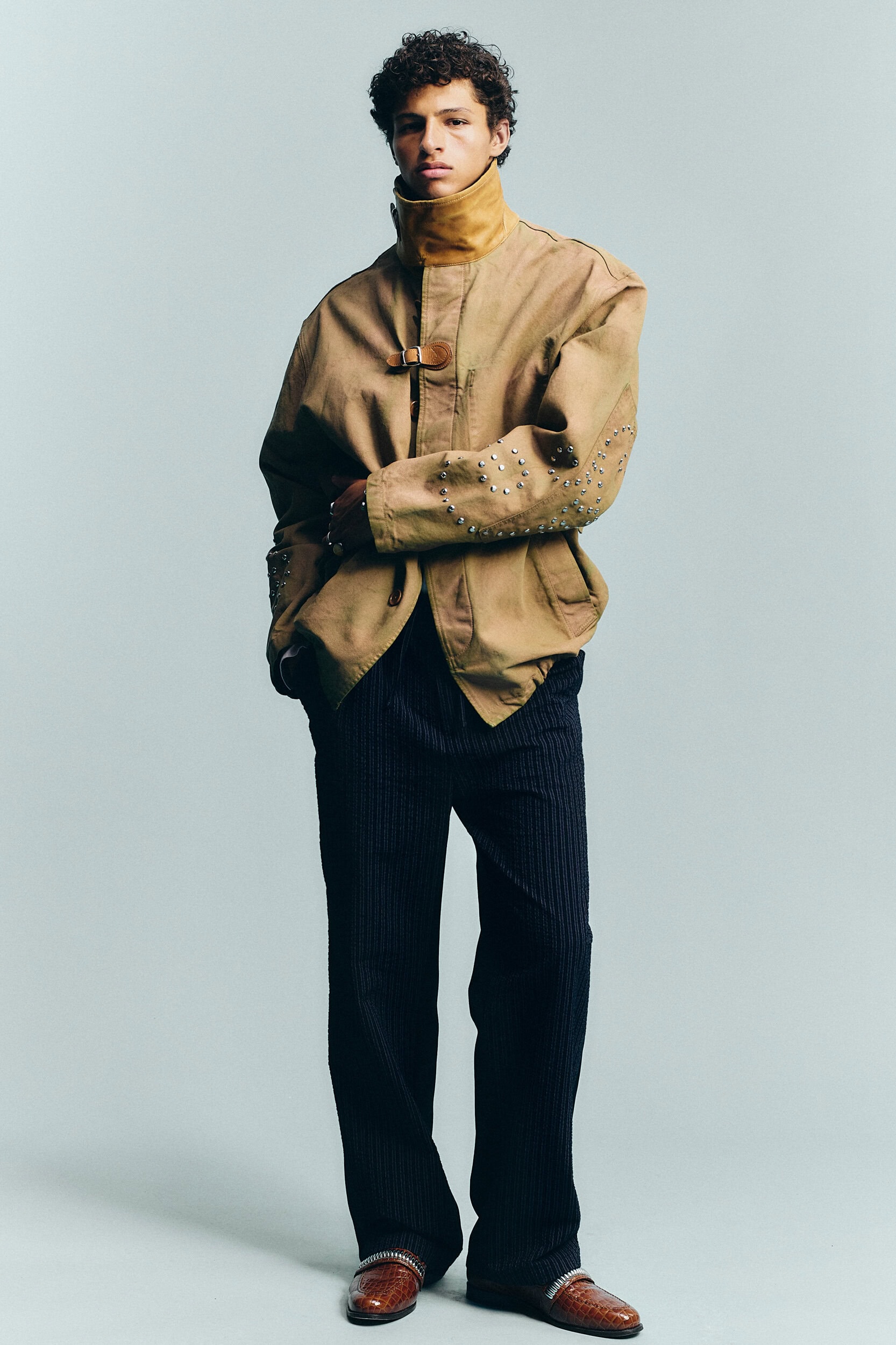 Look 10