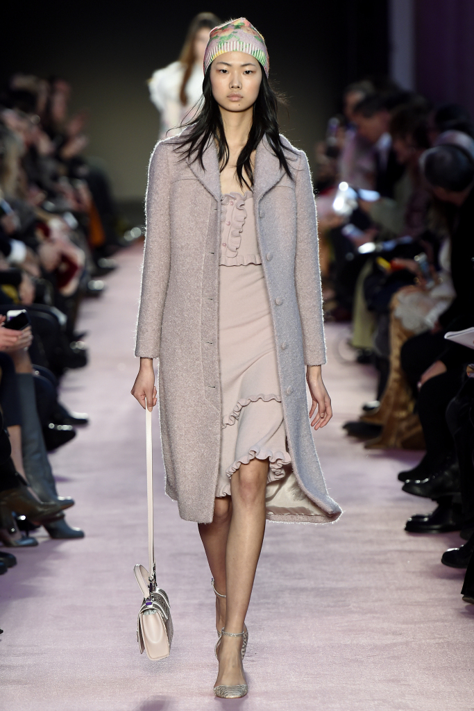 Look 11
