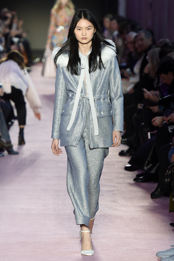 Look 13
