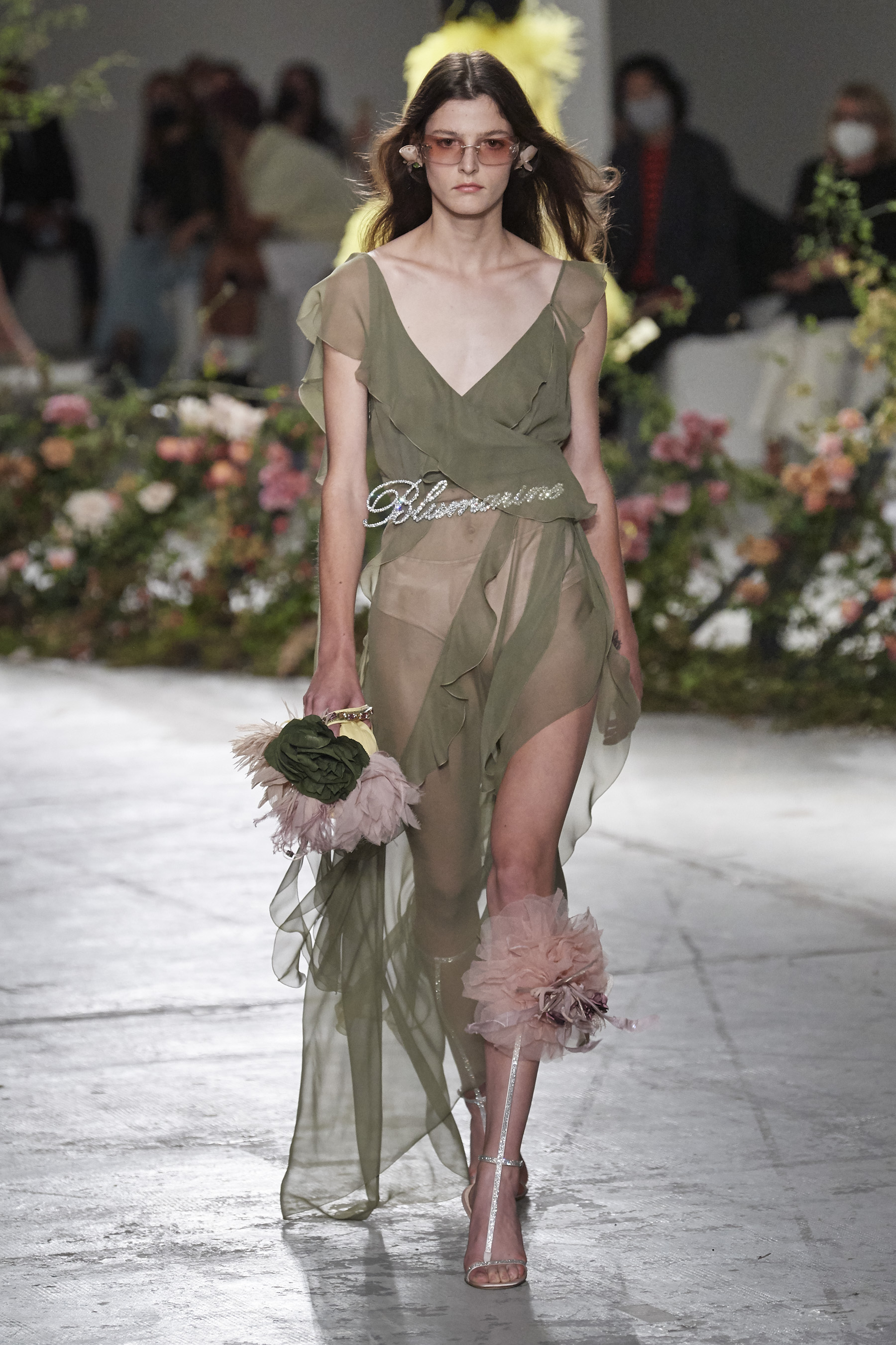 Look 30