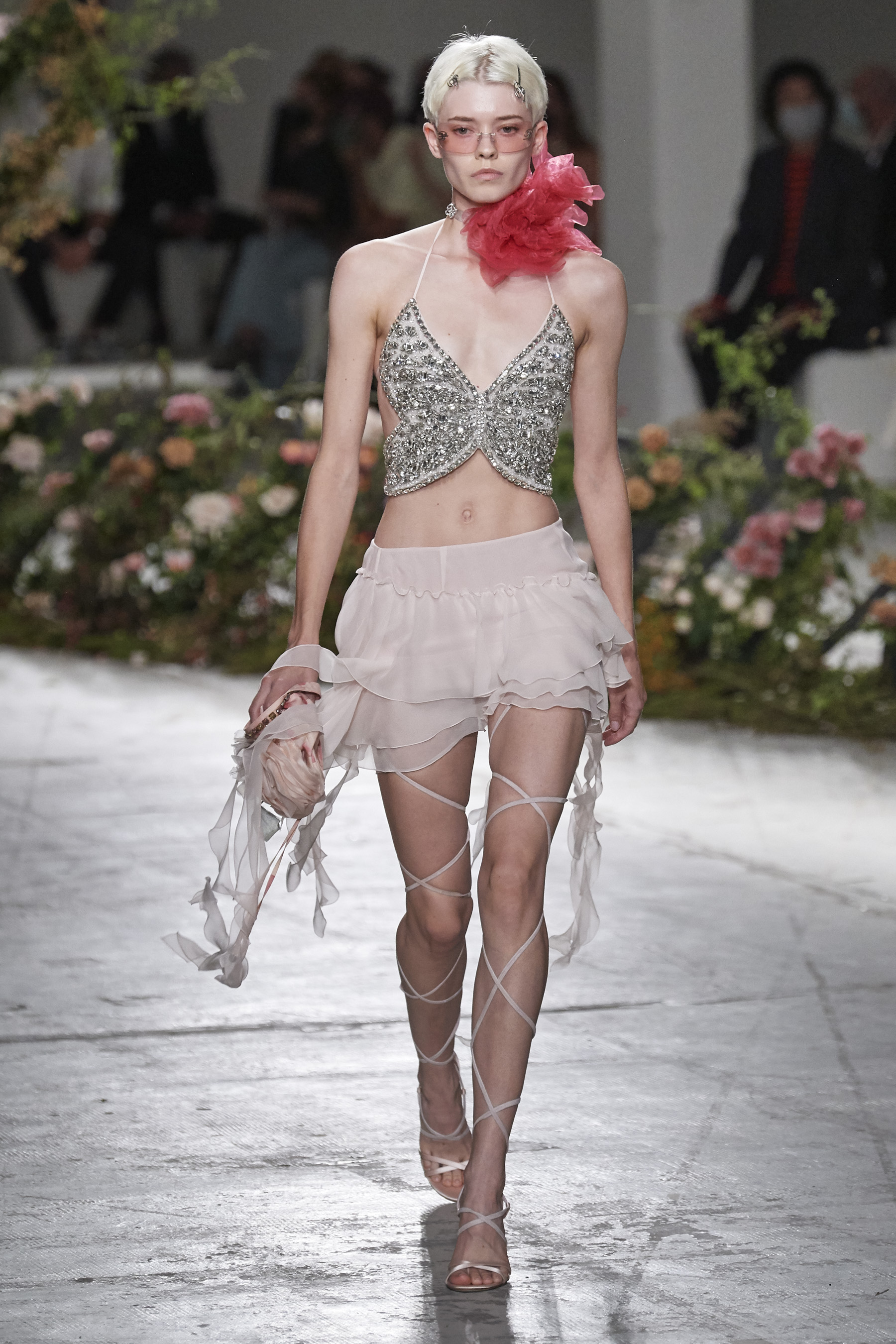 Look 32