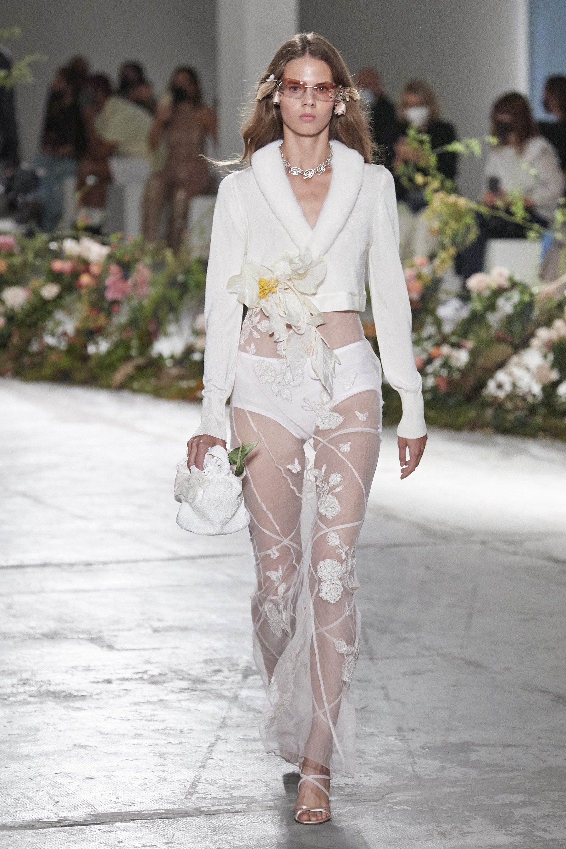 Look 37