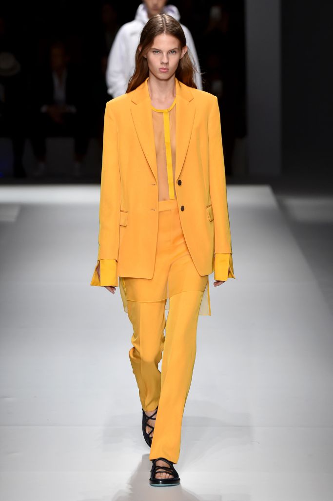 Look 48