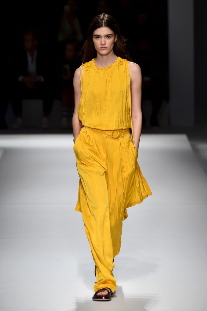 Look 50