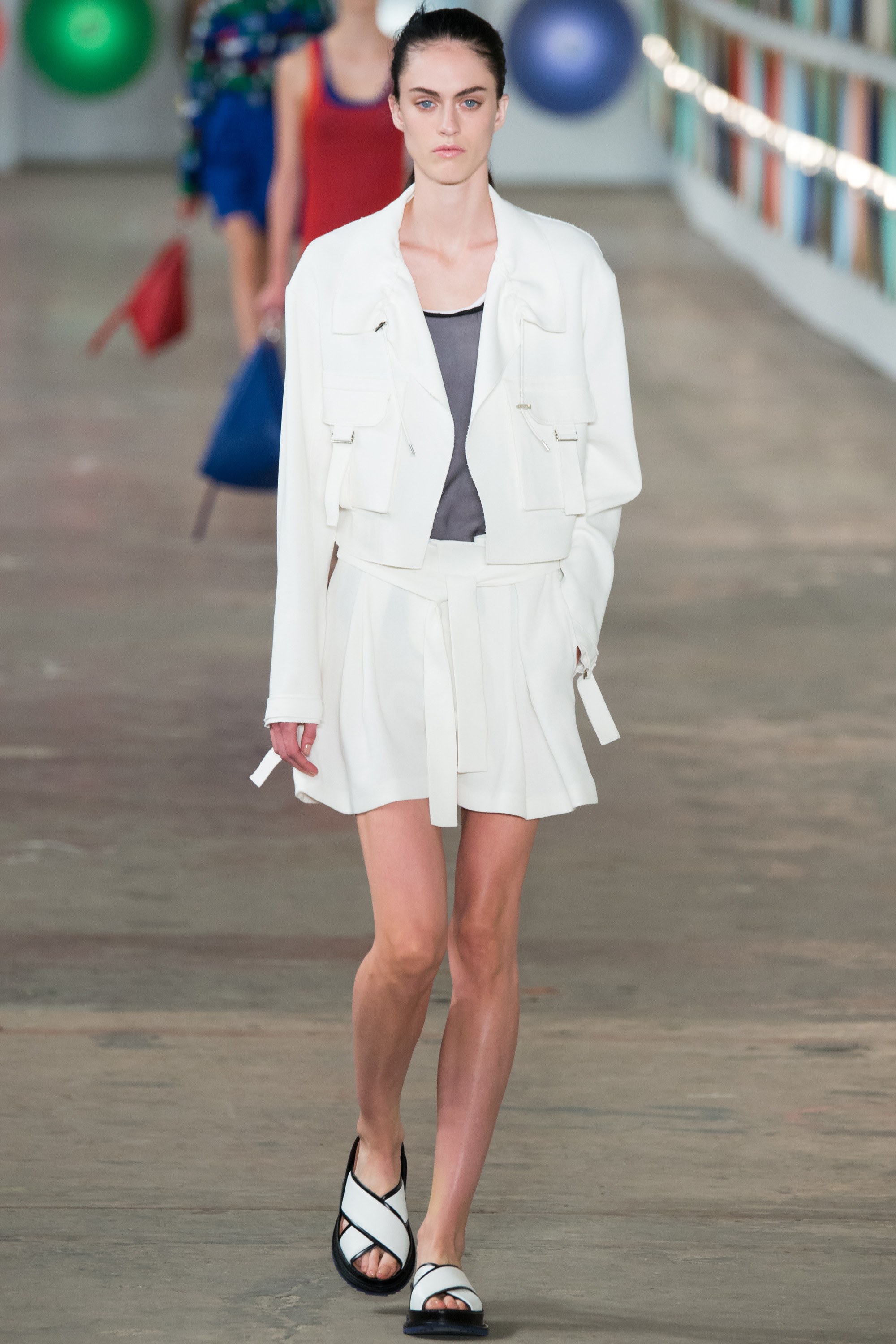 Look 10
