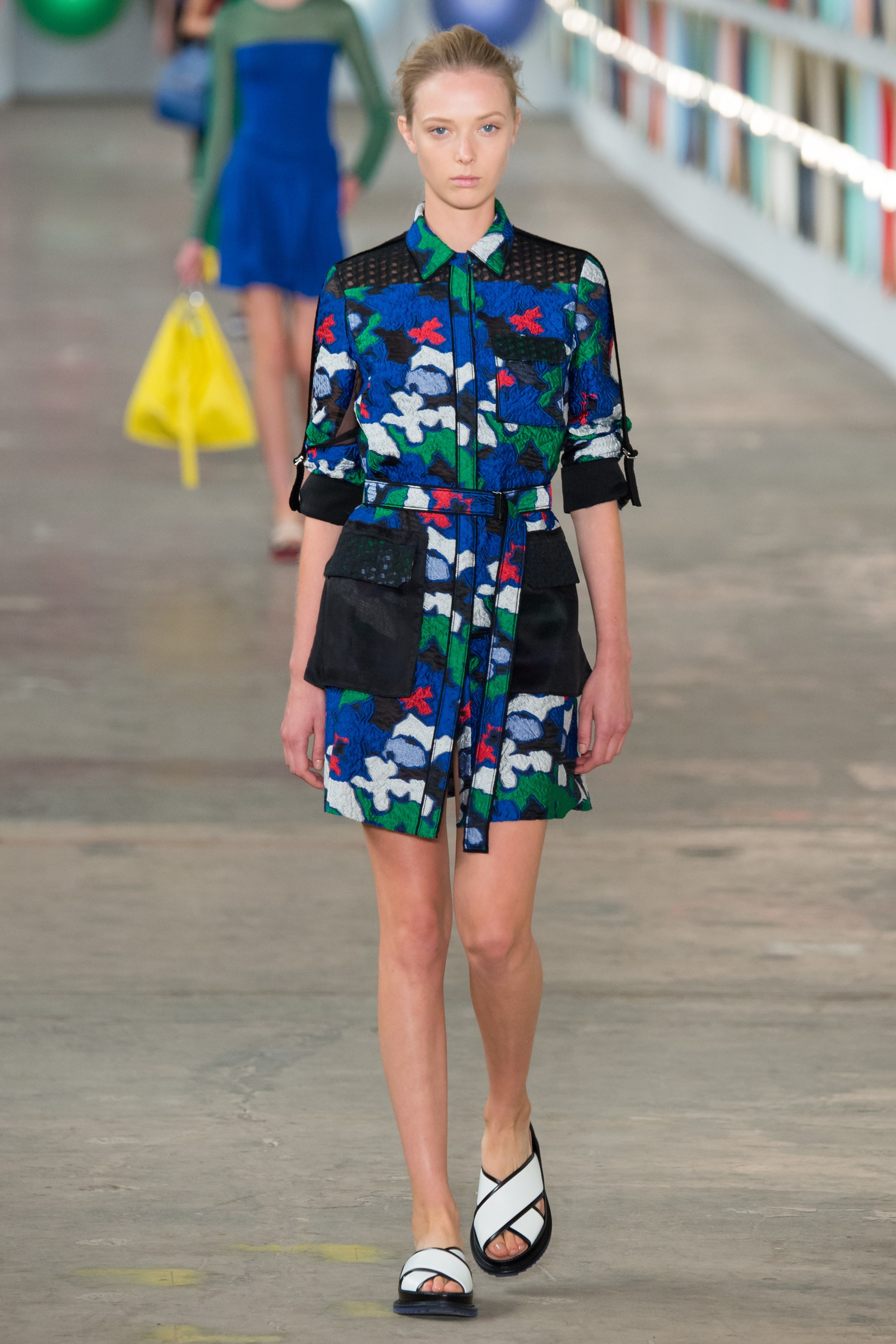 Look 14