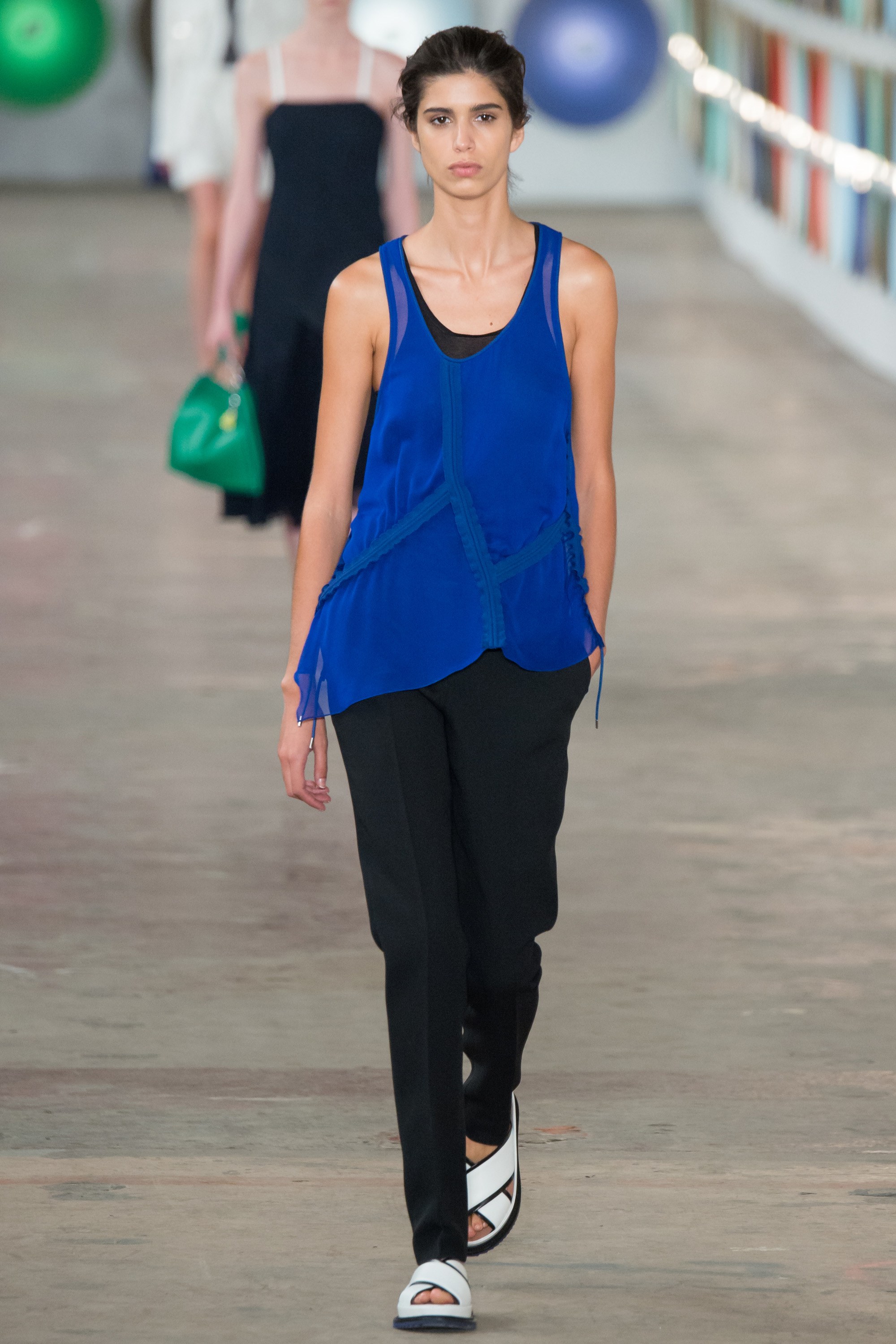 Look 8