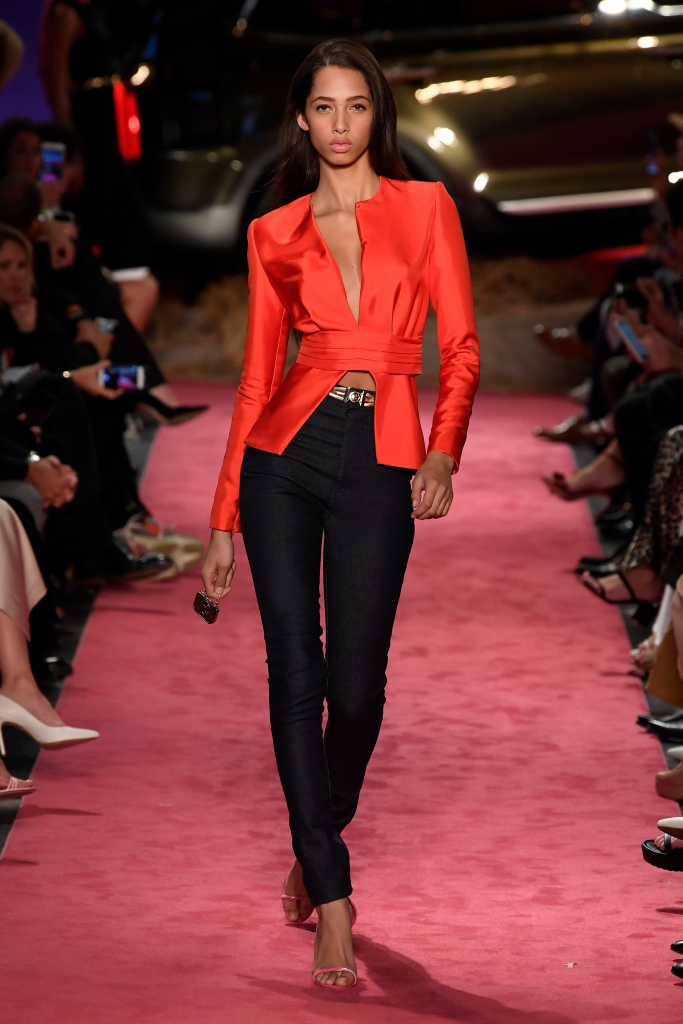 Look 10