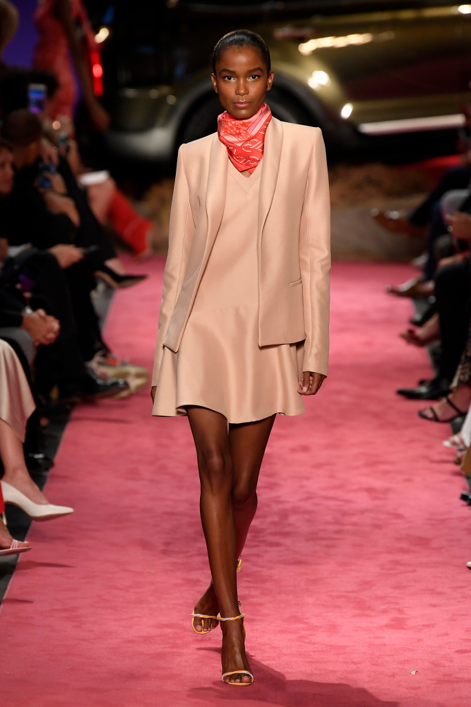 Look 17