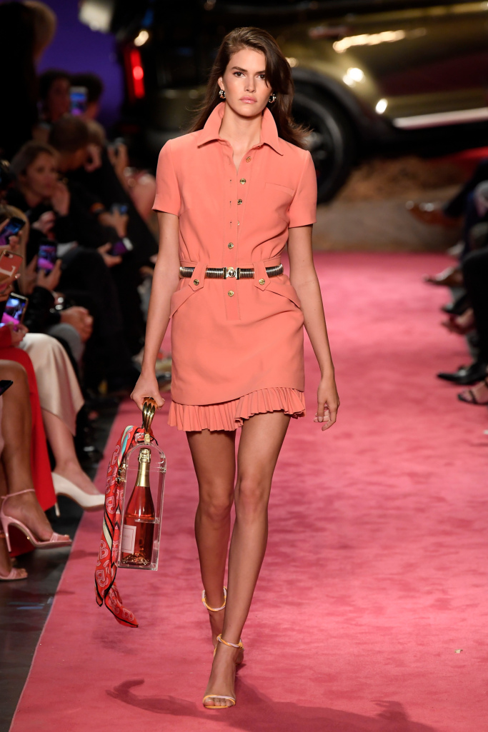 Look 19