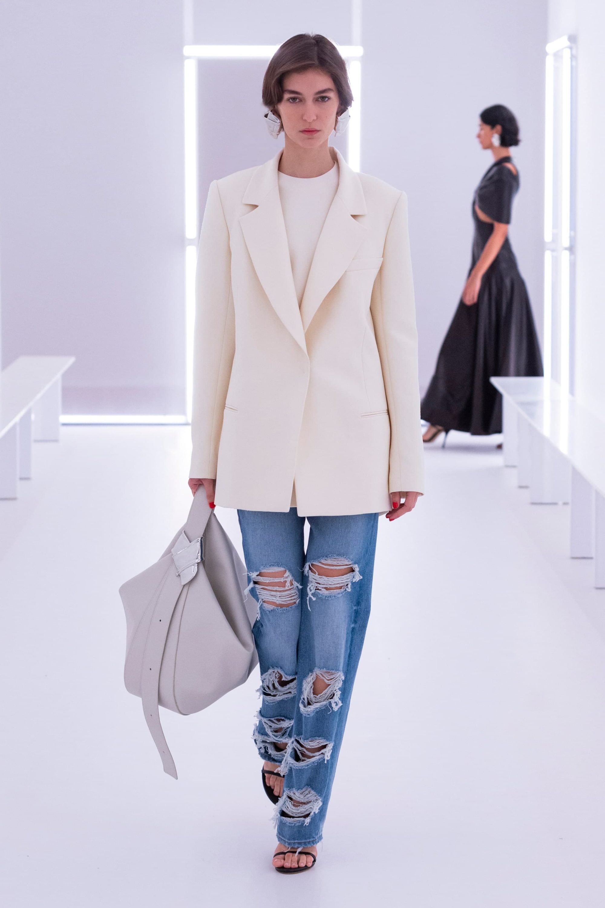 Look 17