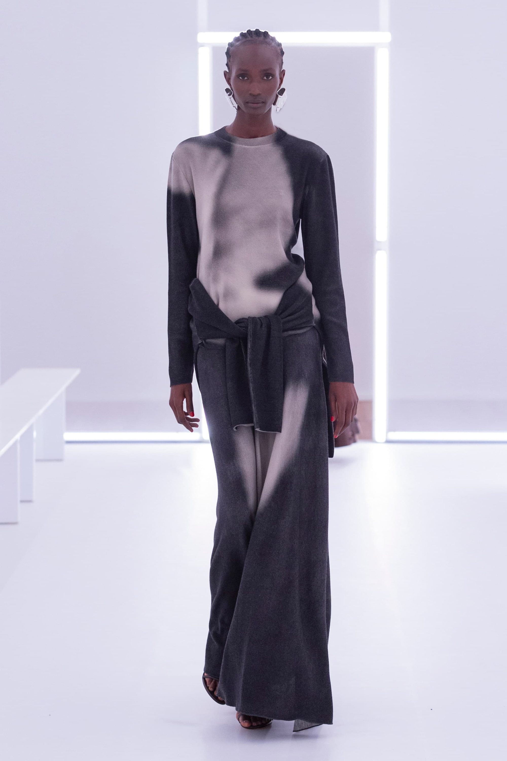 Look 25