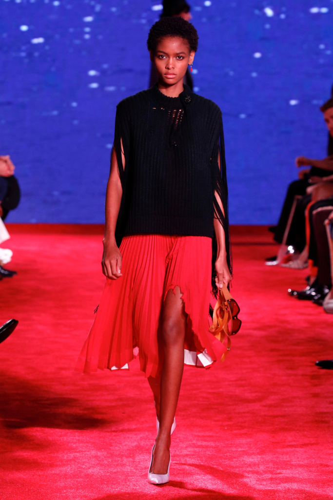 Look 16