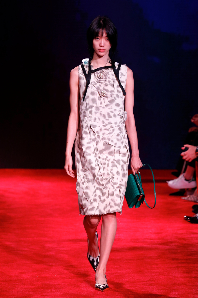 Look 49