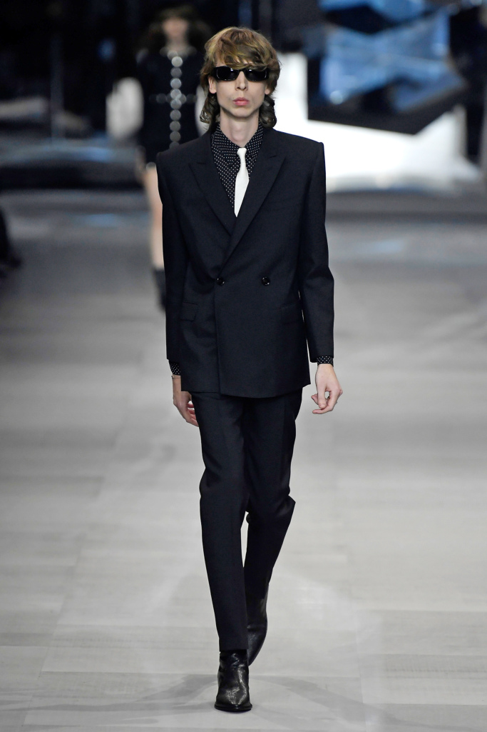 Look 7