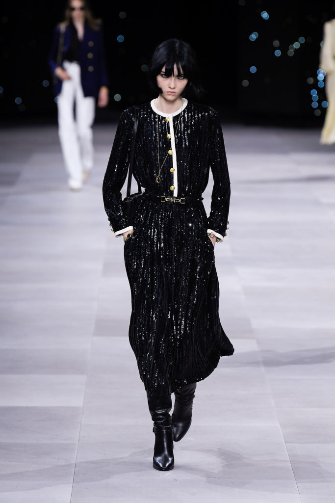 Look 5