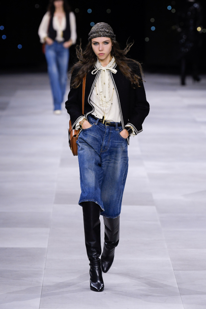 Look 7